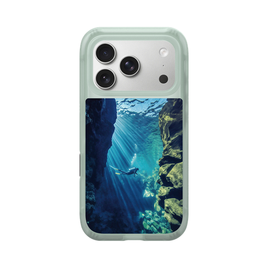The Diver (Silfra Fissure)