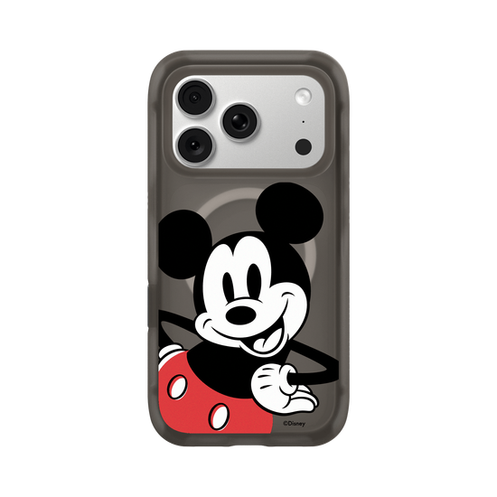 Mickey prend la pose