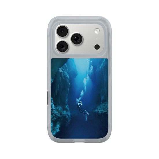 The Diver (Great Blue Hole)