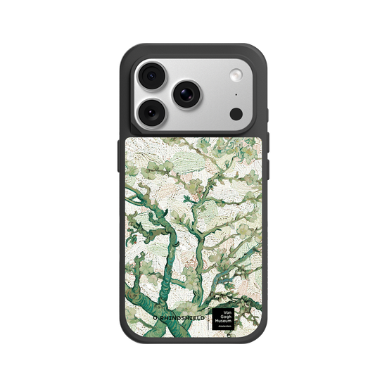 Almendro en flor con colores pastel
