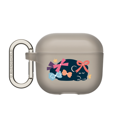 Little Creatures Adorned with Bows