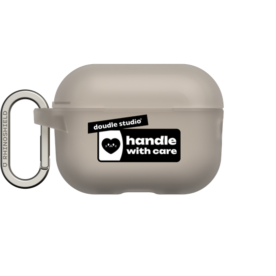 doudle studio - label style - handle with care