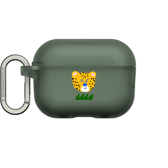 cheetah in the bushes
