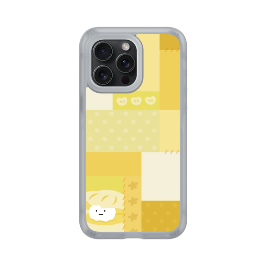 patchwork of yellow shell