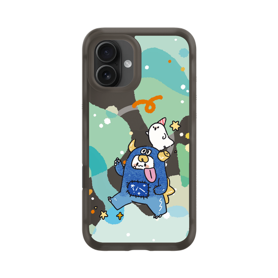 Little Ghosts and Playful Animals