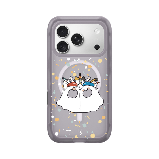 Little Ghosts and Playful Animals