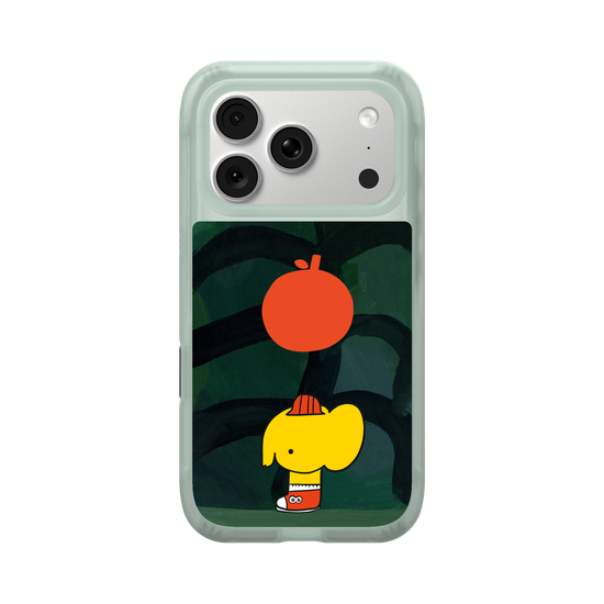 little elephant and the apple