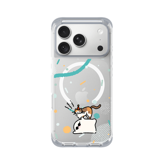 Cats & Ghosts Play Together