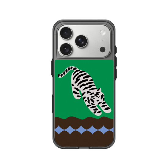 A Stretching tiger