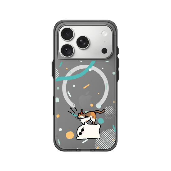 Cats & Ghosts Play Together
