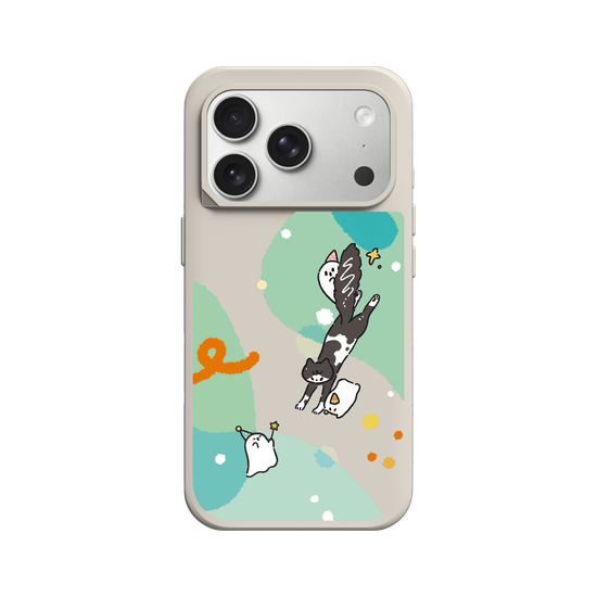 Little Ghosts and Playful Animals