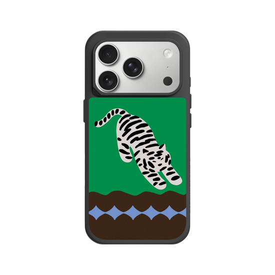 A Stretching tiger