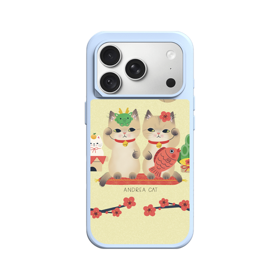 Lucky Cats spend the New Year with you