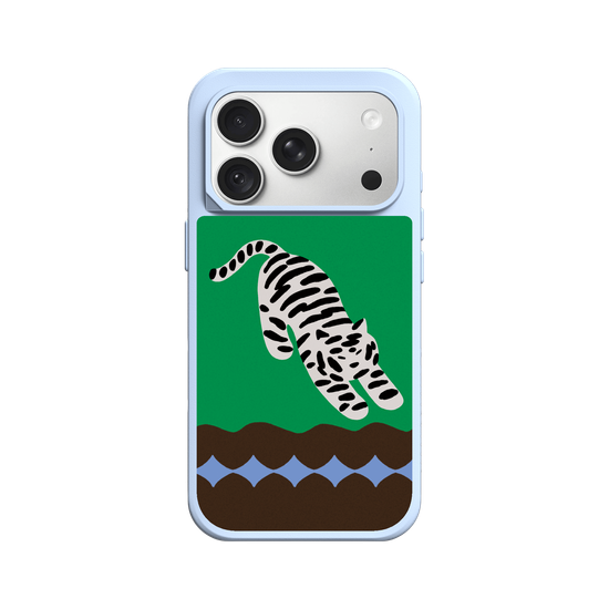 A Stretching tiger