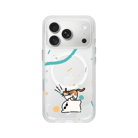 Cats & Ghosts Play Together