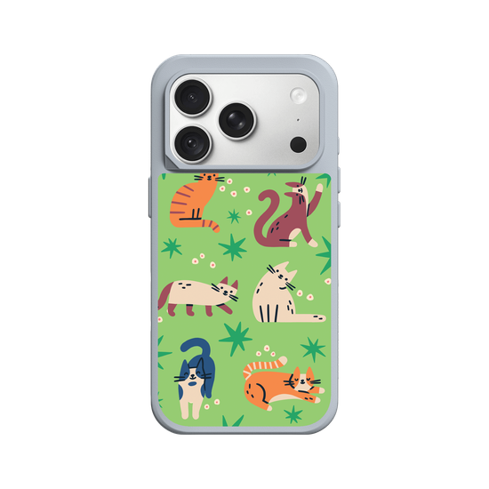 Cats on Green