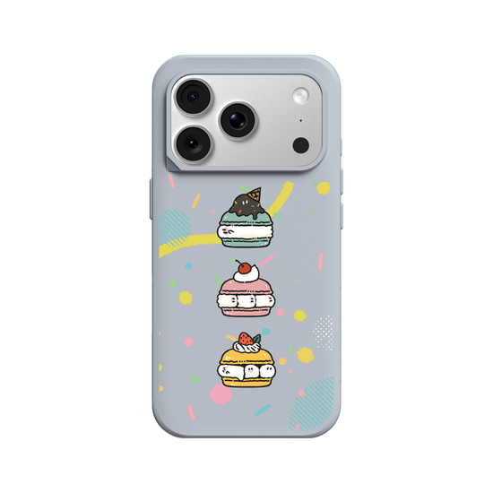 The Little Ghost in Macarons