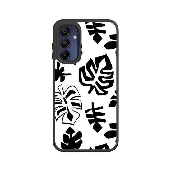 Monochrome jungle leaves