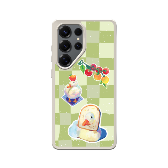 Little Ducks toast in Matcha Background