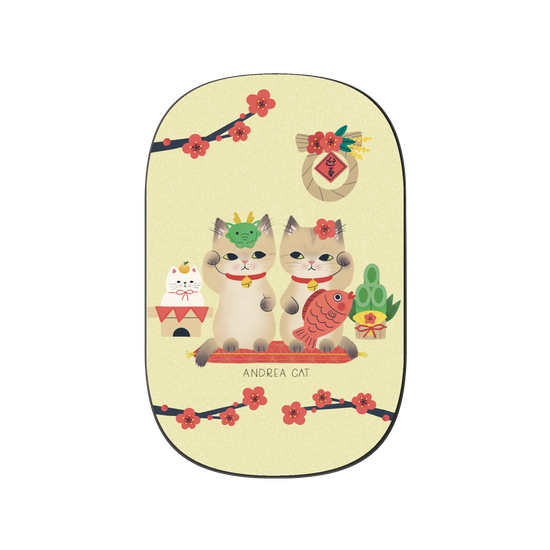 Lucky Cats spend the New Year with you